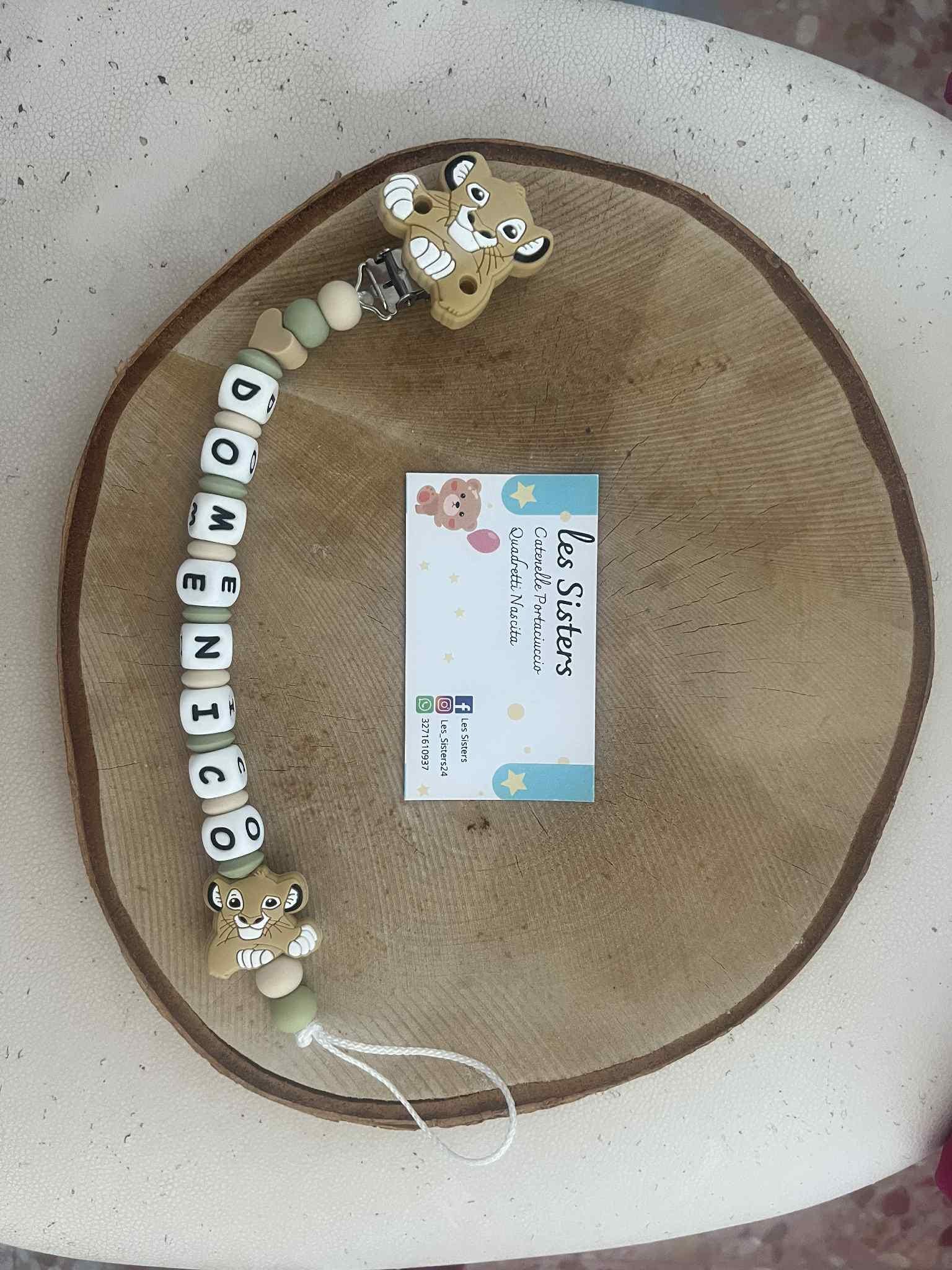 Portaciuccio Re Leone, Simba, Catenella personalizzata, Portaciuccio con nome, Portaciuccio in silicone